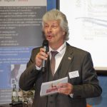 Moderator Klaus-Dieter Bugiel, Leiter Geschäftsstelle des Netzwerk Logistik Mitteldeutschland e. V.